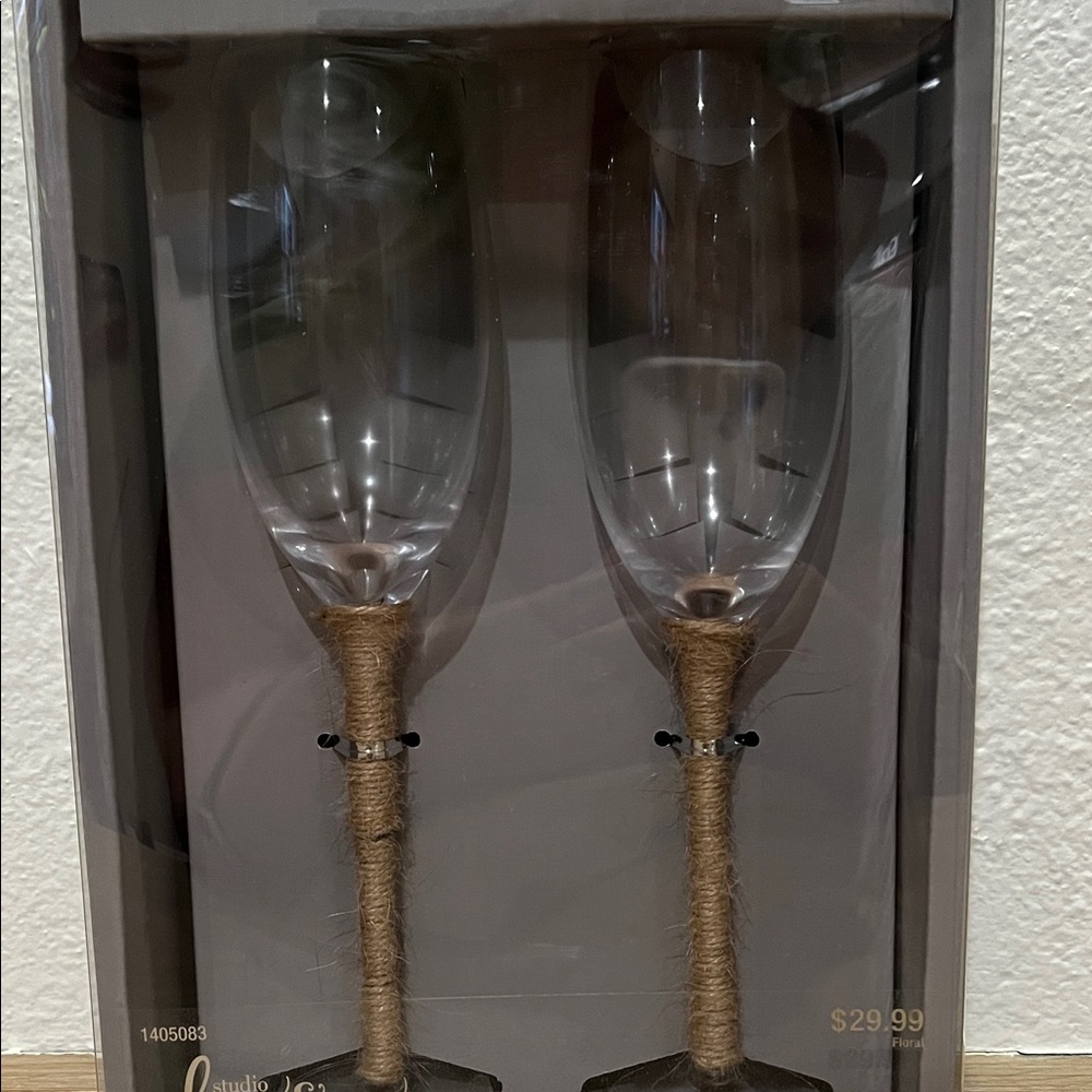 Rustic Charm Champagne Flutes Set